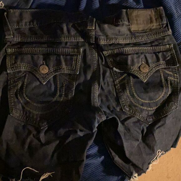 Stylish jean shorts - Picture 1 of 3